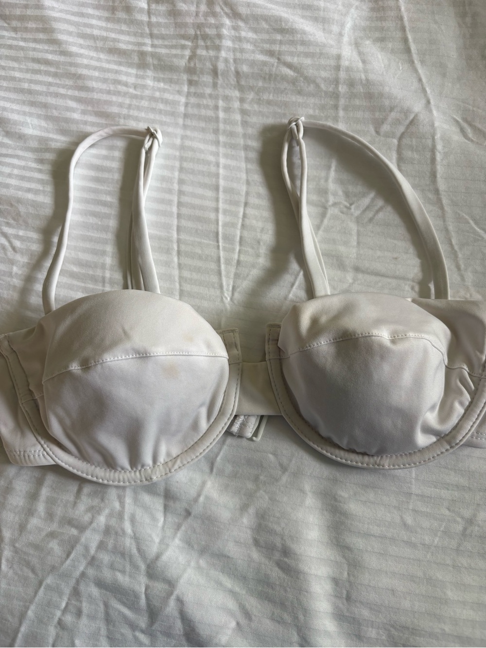 White Underwire Women’s Bikini
